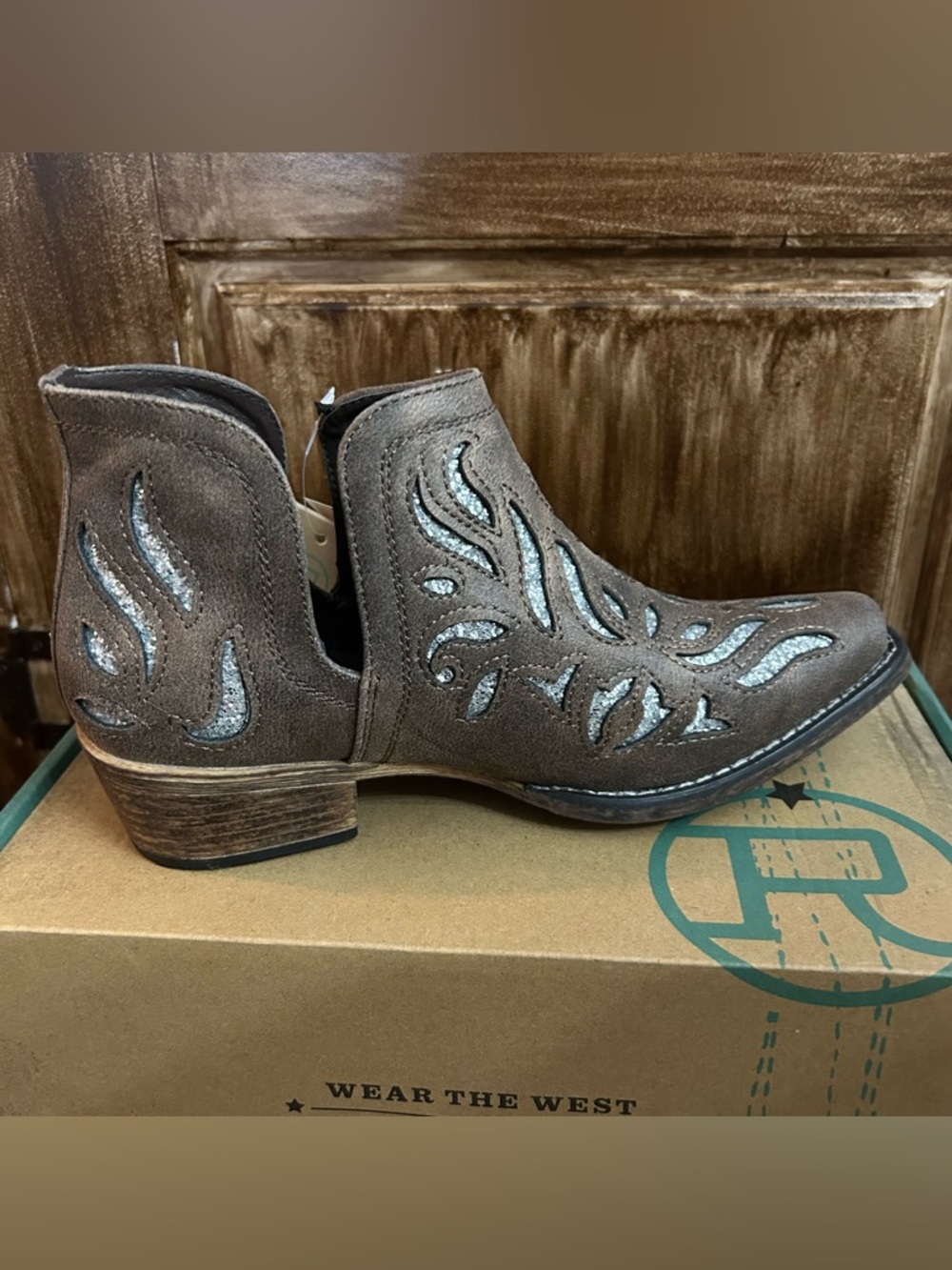 Roper Women’s Ava Glitz Glitter Western Bootie 8.5